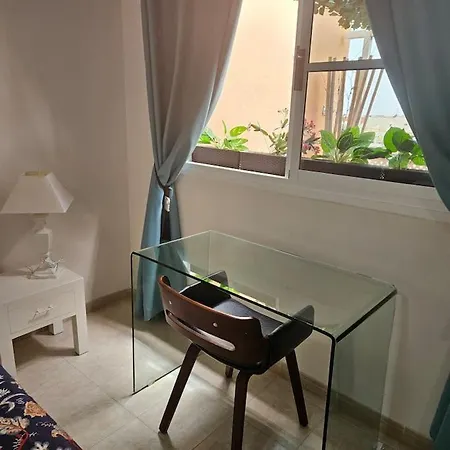 Esmeralda Sunny Relax Lägenhet *